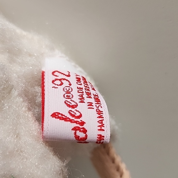 Annalee Lamb 5” Christmas Figurine – 1992 White Sheep with Santa Hat & Bell - Picture 7 of 8